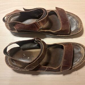 Naot Women’s Brown Leather Sandals